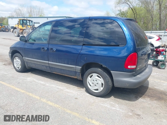 2000 Dodge Caravan SE with VIN 2B4GP45G3YR703761, listed as a IAAI auction lot 42106115 with 121,870 mi miles and . Bid and sale history available at carsss.com. Image 3.