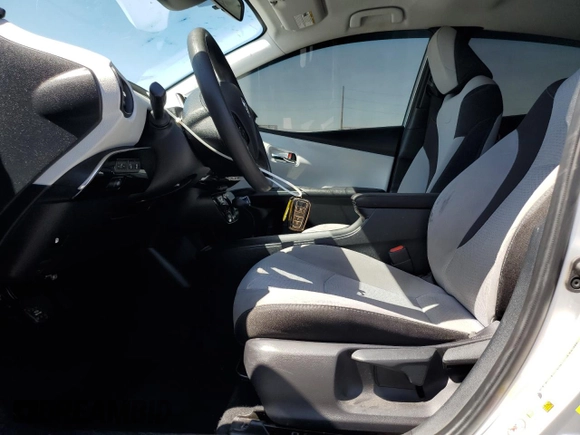 2021 Toyota Prius L Eco with VIN JTDKAMFU4M3139379, listed as a Copart auction lot 50362825 with 133,148 mi miles and Salvage Title. Bid and sale history available at DreamBid. Image 7.