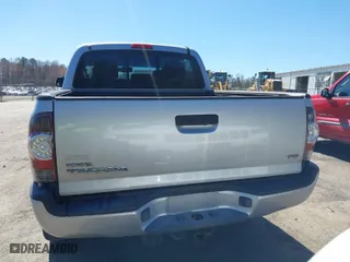 2013 Toyota Tacoma with VIN 3TMLU4EN8DM103893, listed as a IAAI auction lot 41857339 with 123,093 mi miles. Bid and sale history available at carsss.com. Image 16.