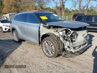 2023 Toyota Highlander L with VIN 5TDKDRAH0PS506439, listed as a IAAI auction lot 41035387 with 27,834 mi miles and . Bid and sale history available at DreamBid. Image 1.