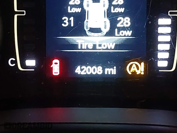 2019 Jeep Cherokee Latitude Plus with VIN 1C4PJMLB3KD437485, listed as a IAAI auction lot 41214755 with 42,008 mi miles and . Bid and sale history available at DreamBid. Image 15.