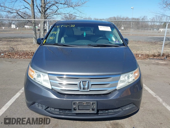2011 Honda Odyssey EX-L with VIN 5FNRL5H60BB103430, listed as a IAAI auction lot 41752581 with 108,422 mi miles and . Bid and sale history available at carsss.com. Image 12.