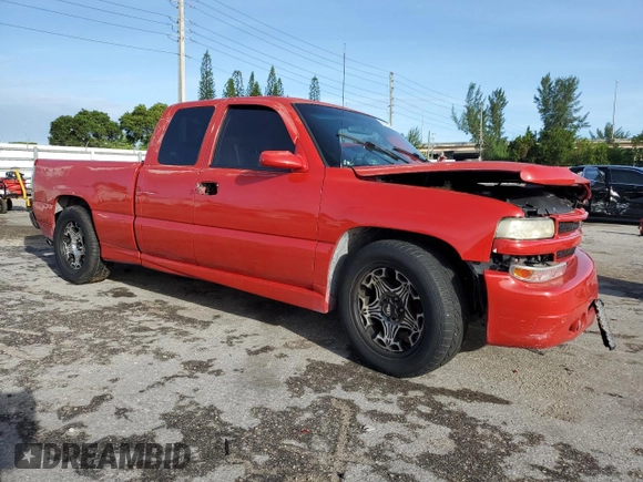 2000 Chevrolet Silverado 1500 with VIN 2GCEC19W1Y1363174, listed as a Copart auction lot 72973024 with Not Provided miles and Salvage Title. Bid and sale history available at DreamBid. Image 4.