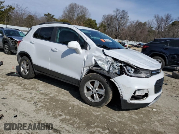 2018 Chevrolet Trax LT with VIN 3GNCJPSBXJL147567, listed as a Copart auction lot 46701695 with 60,943 mi miles and Salvage Title. Bid and sale history available at carsss.com. Image 4.