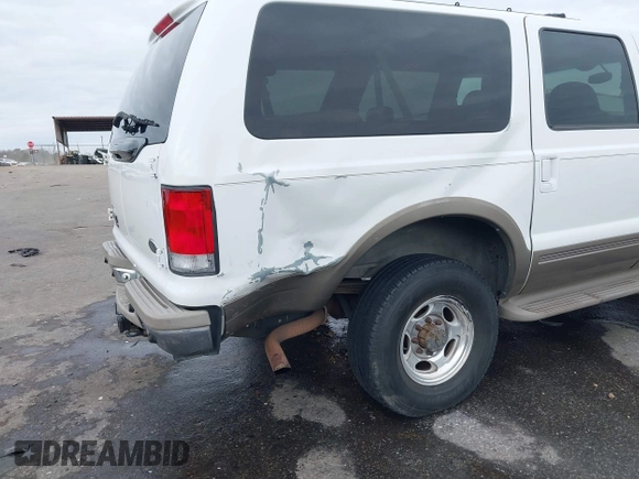 2000 Ford Excursion Limited with VIN 1FMNU43S0YEC77191, listed as a IAAI auction lot 41593538 with 207,847 mi miles and . Bid and sale history available at DreamBid. Image 6.