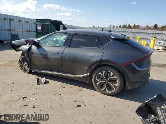 2022 Kia EV6 Wind z VIN KNDC3DLC0N5031485, wystawiony jako Copart lot #54117835 z przebiegiem Nie podano mil oraz Szkoda całkowita • Salvage title. Historia ofert i sprzedaży dostępna na DreamBid. Obrazek 2.