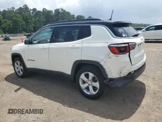 2018 Jeep Compass Latitude with VIN 3C4NJCBB3JT145069, listed as a Copart auction lot 61859665 with 68,476 mi miles and Salvage title. Bid and sale history available at DreamBid. Image 2.