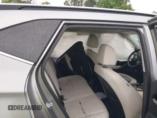 2021 Kia Seltos EX z VIN KNDERCAAXM7152773, wystawiony jako IAAI lot #42358182 z przebiegiem 49 120 mil mil oraz . Historia ofert i sprzedaży dostępna na DreamBid. Obrazek 8.