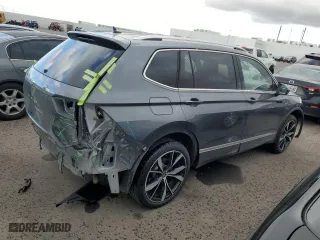 2024 Volkswagen Tiguan SEL R-Line with VIN 3VV4B7AXXRM078328, listed as a Copart auction lot 83081424 with 11,968 mi miles and Salvage Title. Bid and sale history available at carsss.com. Image 3.