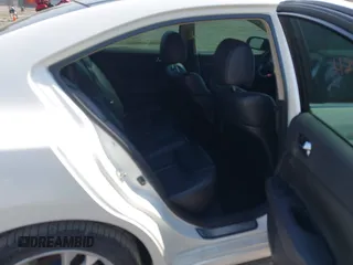 2012 Nissan Maxima SV with VIN 1N4AA5AP9CC805532, listed as a IAAI auction lot 42489288 with 198,553 mi miles and . Bid and sale history available at DreamBid. Image 8.