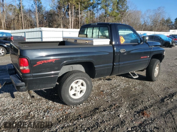 1997 Dodge 1500 z VIN 1B7HF16ZXVJ522763, wystawiony jako Copart lot #42707965 z przebiegiem 119 365 mil mil oraz Szkoda całkowita • Salvage title. Historia ofert i sprzedaży dostępna na DreamBid. Obrazek 3.