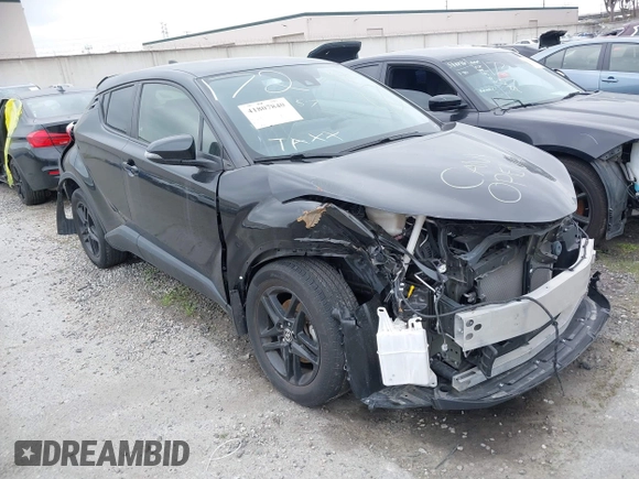 2020 Toyota C-HR LE with VIN JTNKHMBX6L1084659, listed as a IAAI auction lot 41807840 with 1 mi miles. Bid and sale history available at carsss.com. Image 1.