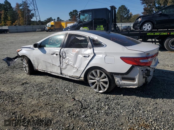 2017 Hyundai Azera Limited with VIN KMHFH4JG5HA590574, listed as a Copart auction lot 77846934 with Not provided miles and Salvage title. Bid and sale history available at DreamBid. Image 2.