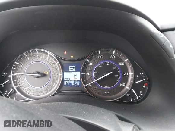 2015 Infiniti QX80 with VIN JN8AZ2NF1F9571315, listed as a IAAI auction lot 41522434 with 166,947 mi miles. Bid and sale history available at carsss.com. Image 7.
