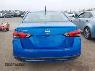 2020 Nissan Versa S z VIN 3N1CN8DV3LL870144, wystawiony jako IAAI lot #42117133 z przebiegiem 70 447 mil mil oraz . Historia ofert i sprzedaży dostępna na DreamBid. Obrazek 16.