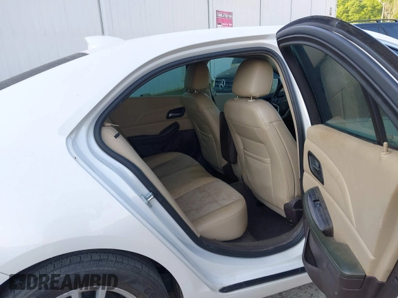 2016 Chevrolet Malibu LT with VIN 1G11C5SA2GF163702, listed as a IAAI auction lot 42058909 with 142,730 mi miles. Bid and sale history available at carsss.com. Image 8.