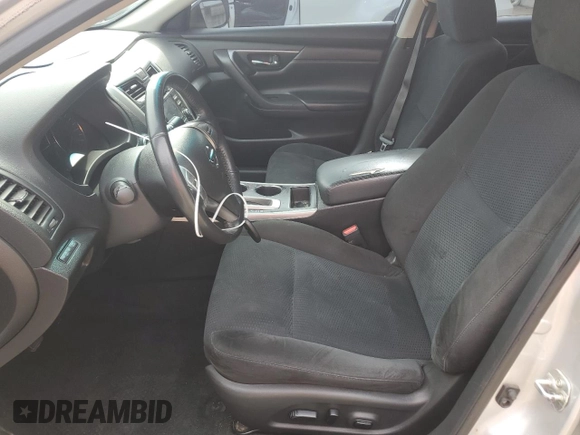 2015 Nissan Altima SV z VIN 1N4AL3AP9FC595825, wystawiony jako Copart lot #51223605 z przebiegiem 136 199 mil mil oraz Szkoda całkowita • Salvage title. Historia ofert i sprzedaży dostępna na DreamBid. Obrazek 7.