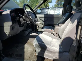 1995 Honda Passport z VIN 4S6CM58V0S4425974, wystawiony jako Copart lot #73371724 z przebiegiem 161 173 mil mil oraz Tytuł czysty. Historia ofert i sprzedaży dostępna na DreamBid. Obrazek 7.