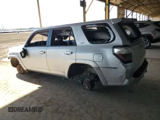 2021 Toyota 4Runner SR5 with VIN JTEMU5JRXM5923400, listed as a Copart auction lot 54572055 with Not provided miles and Non repairable. Bid and sale history available at DreamBid. Image 2.