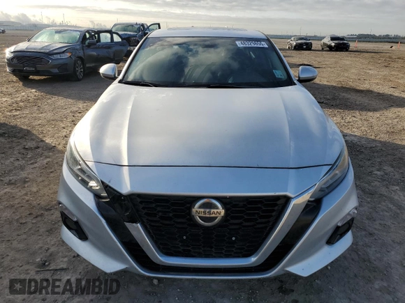 2020 Nissan Altima 2.5 SL with VIN 1N4BL4EV8LC163595, listed as a Copart auction lot 48329855 with 94,797 mi miles and Salvage Title. Bid and sale history available at carsss.com. Image 5.