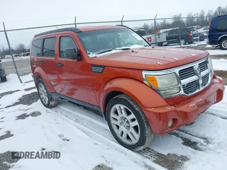 2007 Dodge Nitro SLT with VIN 1D8GU58K67W729201, listed as a IAAI auction lot 41601632 with 167,432 mi miles. Bid and sale history available at carsss.com. Image 1.