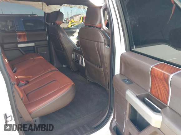 2018 Ford F-150 XL z VIN 1FTEW1EGXJFC82212, wystawiony jako IAAI lot #41597792 z przebiegiem 192 724 mil mil oraz . Historia ofert i sprzedaży dostępna na DreamBid. Obrazek 8.