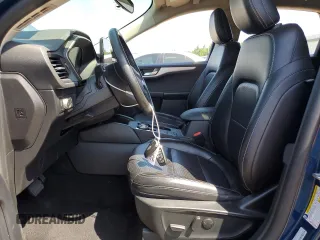 2020 Ford Escape SEL with VIN 1FMCU9H62LUB18204, listed as a Copart auction lot 61348225 with 67,462 mi miles and Salvage title. Bid and sale history available at DreamBid. Image 7.