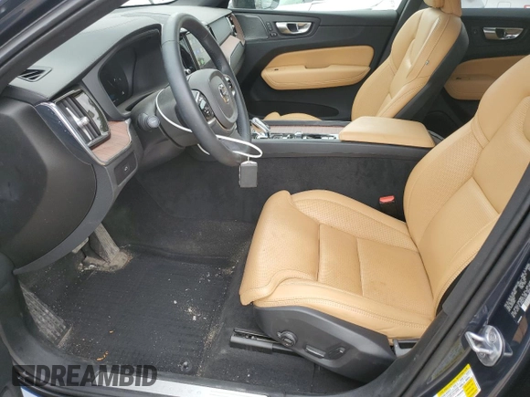 2023 Volvo XC60 Ultimate Dark Theme z VIN YV4L12RX2P1373659, wystawiony jako Copart lot #61017835 z przebiegiem 26 307 mil mil oraz Szkoda całkowita • Salvage title. Historia ofert i sprzedaży dostępna na DreamBid. Obrazek 7.
