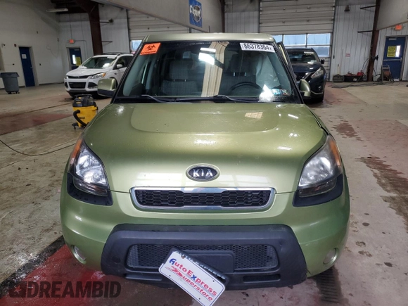 2010 Kia Soul + with VIN KNDJT2A2XA7115592, listed as a Copart auction lot 86378364 with 154,415 mi miles and Salvage Title. Bid and sale history available at DreamBid. Image 5.