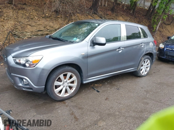2012 Mitsubishi Outlander SE with VIN JA4AP4AU4CZ010226, listed as a IAAI auction lot 42255267 with 168,000 mi miles and . Bid and sale history available at DreamBid. Image 2.