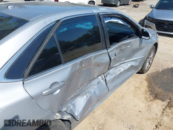 2015 Toyota Camry XLE with VIN 4T1BF1FK6FU882262, listed as a IAAI auction lot 41819208 with 123,173 mi miles and . Bid and sale history available at DreamBid. Image 17.