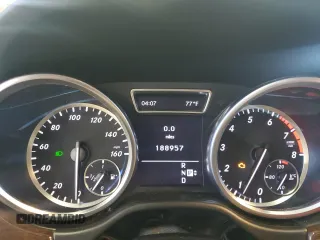 2012 Mercedes-Benz M ML 350 with VIN 4JGDA5HB5CA024077, listed as a Copart auction lot 55298135 with 188,957 mi miles and Clean Title. Bid and sale history available at carsss.com. Image 9.