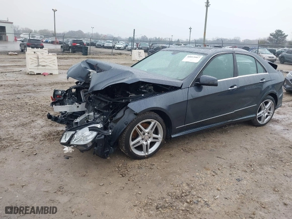 2013 Mercedes-Benz E-Class E 350 Luxury with VIN WDDHF8JB7DA766166, listed as a IAAI auction lot 40853067 with 46,049 mi miles. Bid and sale history available at carsss.com. Image 17.