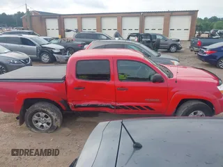 2008 Toyota Tacoma PreRunner z VIN 3TMJU62N78M059673, wystawiony jako IAAI lot #42285980 z przebiegiem 232 473 mil mil oraz . Historia ofert i sprzedaży dostępna na DreamBid. Obrazek 13.