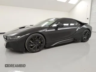 2016 BMW i8 with VIN WBY2Z2C55GV676098, listed as a Copart auction lot 52350665 with 38,649 mi miles and Clean Title. Bid and sale history available at carsss.com. Image 1.