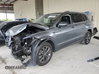 2022 Volkswagen Tiguan SE z VIN 3VV2B7AX4NM056763, wystawiony jako Copart lot #61078065 z przebiegiem Nie podano mil oraz Nie do naprawy • Non repairable. Historia ofert i sprzedaży dostępna na DreamBid. Obrazek 1.