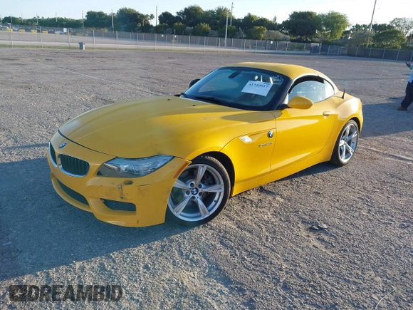 2011 BMW Z4 sDrive30i с VIN WBALM5C56BE495894, выставлен на аукционе IAAI как лот 41749017 с пробегом 38 987 миль миль и . История ставок и продаж доступна на DreamBid. Изображение 2.