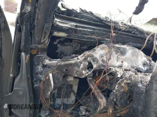 2020 Jeep Wrangler Unlimited Rubicon с VIN 1C4JJXFM4LW100382, выставлен на аукционе IAAI как лот 42338687 с пробегом Не указан миль и . История ставок и продаж доступна на DreamBid. Изображение 14.