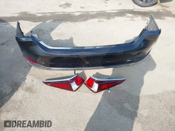 2024 Lexus ES 300h with VIN 58ADA1C14RU037328, listed as a IAAI auction lot 42334595 with 62,858 mi miles and . Bid and sale history available at DreamBid. Image 12.