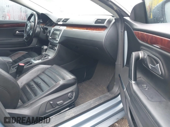 2010 Volkswagen CC with VIN WVWEU7AN0AE530132, listed as a IAAI auction lot 41342371 with 132,001 mi miles and . Bid and sale history available at DreamBid. Image 5.