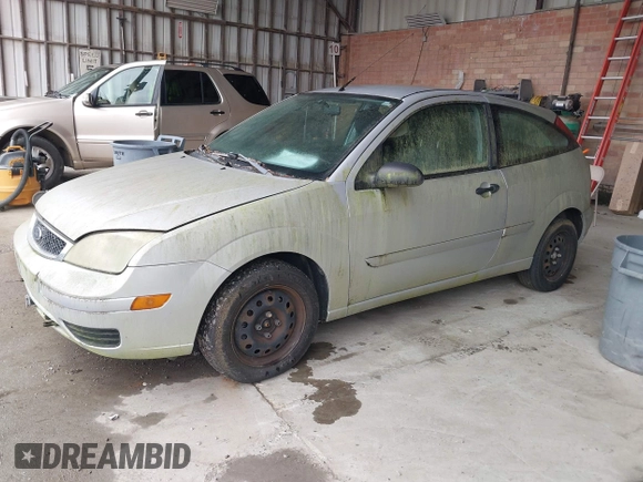 2007 Ford Focus S with VIN 1FAFP31N67W278416, listed as a IAAI auction lot 42107504 with 105,831 mi miles and . Bid and sale history available at carsss.com. Image 2.