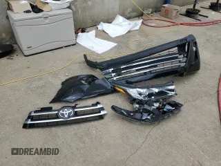 2019 Toyota Highlander Limited с VIN 5TDDZRFH1KS701297, выставлен на аукционе Copart как лот 55472505 с пробегом 75 254 миль миль и Списание • Salvage title. История ставок и продаж доступна на DreamBid. Изображение 13.