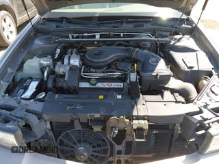 1995 Cadillac DeVille z VIN 1G6KD52B8SU251727, wystawiony jako IAAI lot #42479284 z przebiegiem 104 080 mil mil oraz . Historia ofert i sprzedaży dostępna na DreamBid. Obrazek 10.