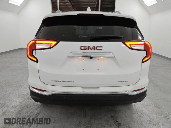 2024 GMC Terrain SLT with VIN 3GKALVEG5RL326685, listed as a Copart auction lot 86704444 with 7,090 mi miles and Salvage title. Bid and sale history available at DreamBid. Image 6.