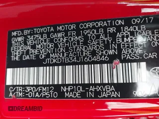 2018 Toyota Prius One z VIN JTDKDTB34J1604846, wystawiony jako IAAI lot #41976214 z przebiegiem 68 949 mil mil oraz . Historia ofert i sprzedaży dostępna na DreamBid. Obrazek 9.