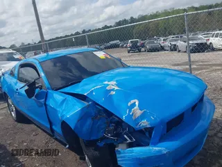 2011 Ford Mustang V6 with VIN 1ZVBP8AM7B5140537, listed as a IAAI auction lot 41941144 with 109,573 mi miles and . Bid and sale history available at carsss.com. Image 6.