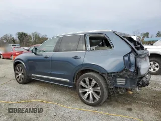 2023 Volvo XC90 Ultimate with VIN YV4062PA3P1960097, listed as a Copart auction lot 81042984 with 25,134 mi miles and Salvage Title. Bid and sale history available at carsss.com. Image 2.