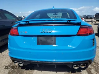 2023 Audi TTS z VIN TRUA1AFV6P1005837, wystawiony jako Copart lot #73994504 z przebiegiem 3 354 mil mil oraz Szkoda całkowita • Salvage title. Historia ofert i sprzedaży dostępna na DreamBid. Obrazek 6.