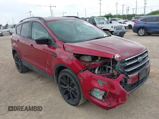 2017 Ford Escape SE z VIN 1FMCU9G90HUE65257, wystawiony jako IAAI lot #42114145 z przebiegiem 142 143 mil mil oraz . Historia ofert i sprzedaży dostępna na DreamBid. Obrazek 1.