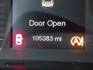 2017 Jeep Cherokee Altitude с VIN 1C4PJMAS2HW659435, выставлен на аукционе IAAI как лот 41340051 с пробегом Не указан миль и . История ставок и продаж доступна на DreamBid. Изображение 16.